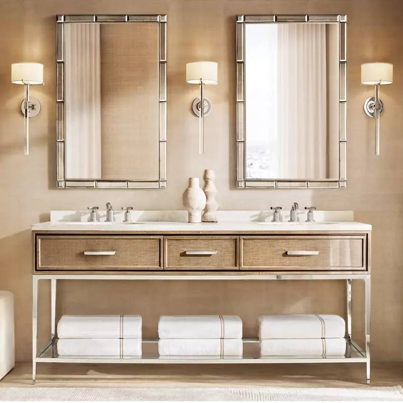 Truman Grand Wall Sconce